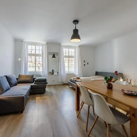 Stylish Centre Tgm Apartament