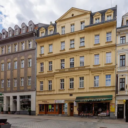 Stylish Centre Tgm 公寓